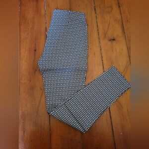 Michael Kors cropped pants, size S, black and white pattern